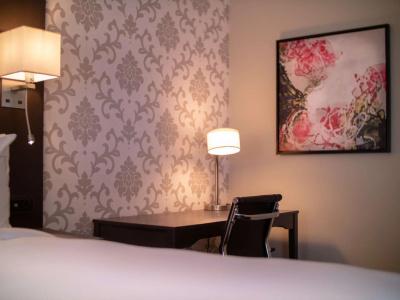West End Washington DC, Tapestry Collection by Hilton - 43