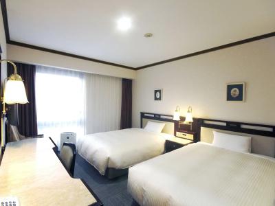Sasebo Washington - 19