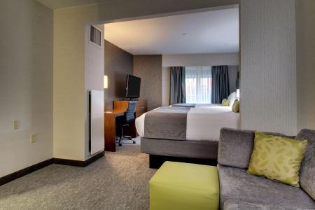 Best Western Plus Boston - 6