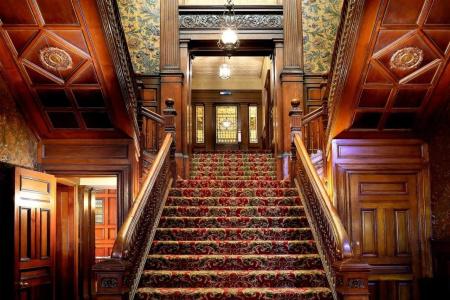 Macdonald Norwood Hall - 12