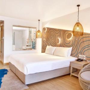Liv Phuket Patong Beachfront - Sha Extra Plus - 34