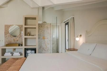 Alley Boutique and Spa - 234