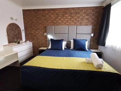 Leichhardt Motor Inn - 56