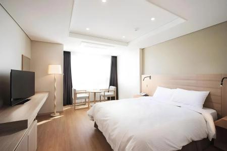 Crown Harbor Busan - 6