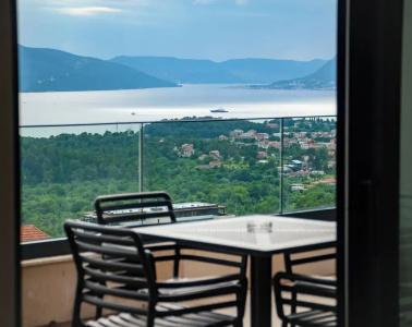 Royal Blue & Residences - 23