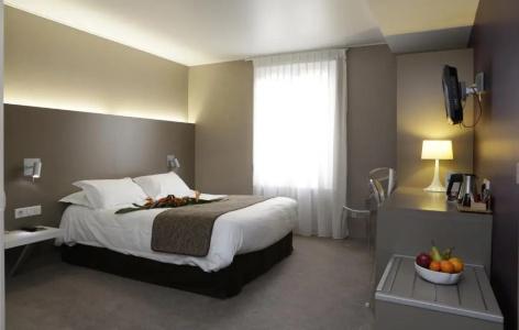 & Spa Le Renard Centre - 75