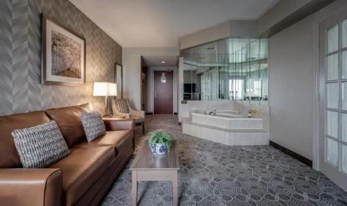 Monte Carlo Inn - 61