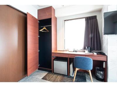 Place Ascot - 77