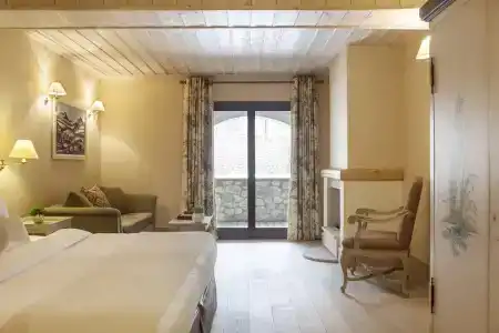 Santa Marina Arachova Resort & Spa - 2