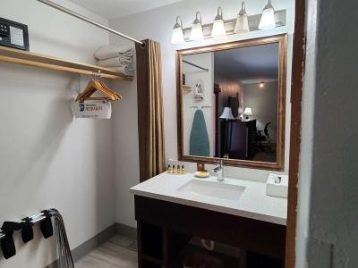Best Western Plus Rio Grande Inn - 8