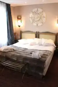 Hôtel du Romancier - 28