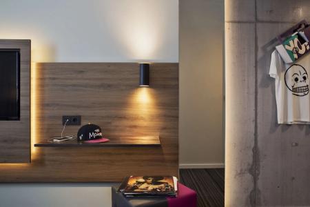 Moxy Stuttgart Airport/Messe - 5