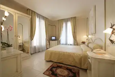 Majestic Toscanelli (centro storico) - 8
