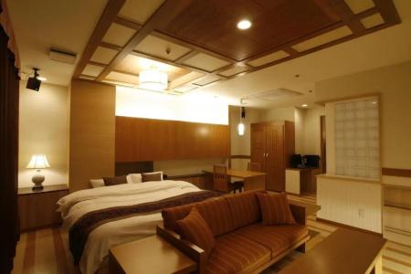 & Spa Lotus (Adult Only) - 80