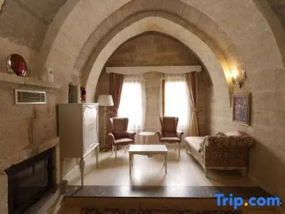 Anatelein Boutique Cave - 154