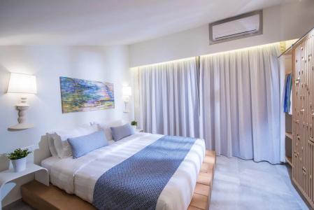 Mary & Mary Royal Suites - 34