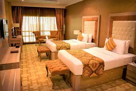 Sapphire Plaza - 35
