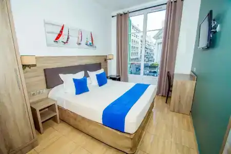 Hôtel Parisien - 109