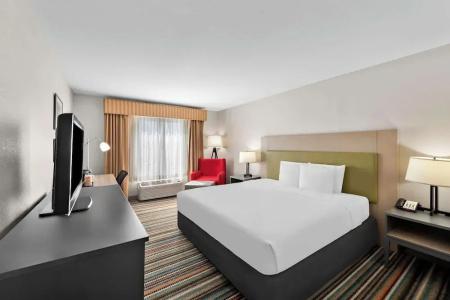Country Inn & Suites by Radisson, West, KS - 53