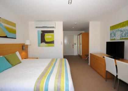 Ramada by Wyndham - 42