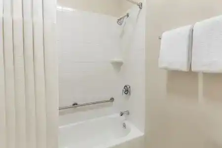 Hilton Garden Inn - 34