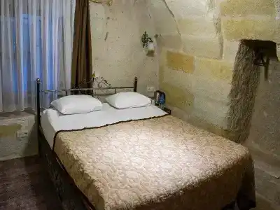 Caravanserai Cave - 265