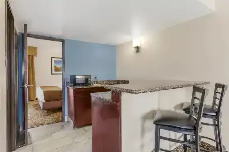 Best Western InnSuites Tucson Foothills & Suites - 131