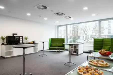 Park Inn by Radisson Frankfurt Airport - 7