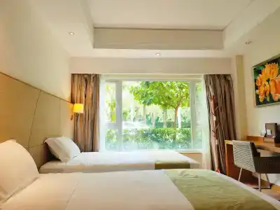 Ocean View Resort Yalong Bay - 2