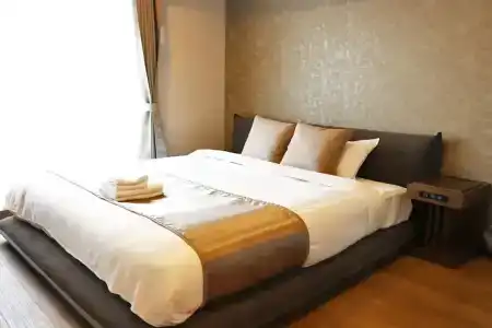 Ostay Vermillion Namba - 4