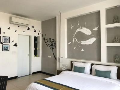 Asiban Quay Boutique - 35