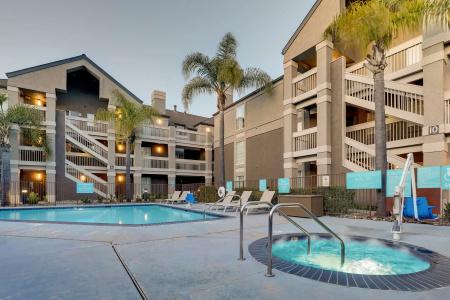 Staybridge Suites - 48