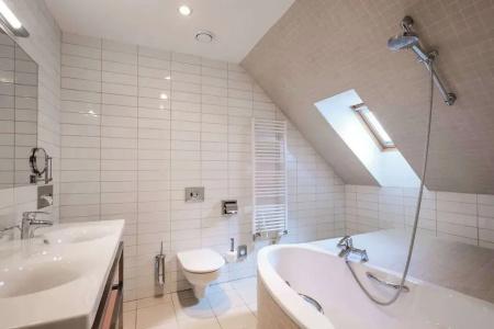 Clarion GrandZlaty Lev - 80