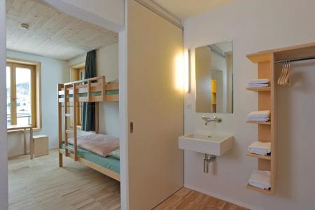 St. Moritz Youth Hostel - 29