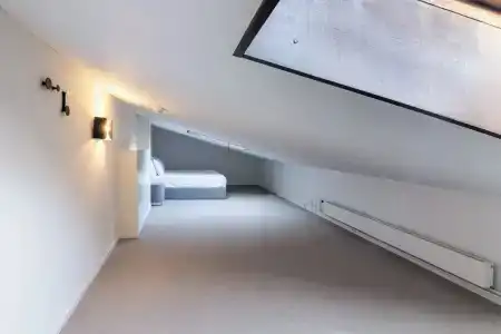 Victoria & Residence - 114