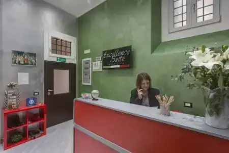 Excellence Suite - 20