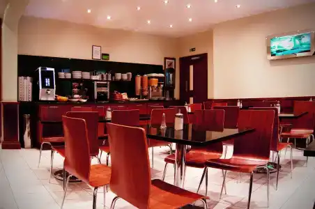 Westbury Kensington - 38
