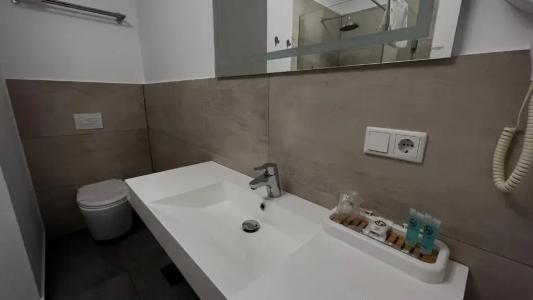VitaLounge Sports & Spa - 43
