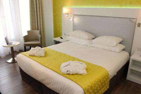 Best Western Plus Carlton Annecy - 40