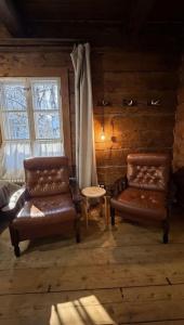 LAURI Historical Log House Manor - 35