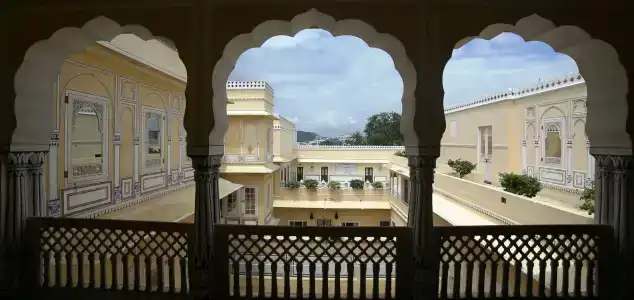 The Raj Palace (Small Luxurys of the World) - 11