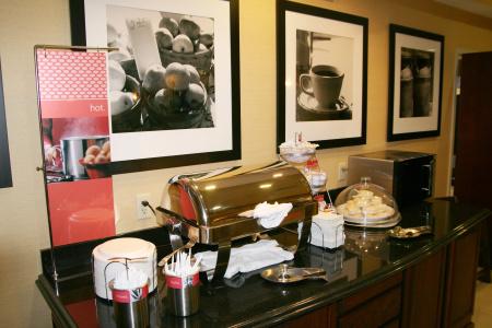 Hampton Inn & Suites I-20 - 11