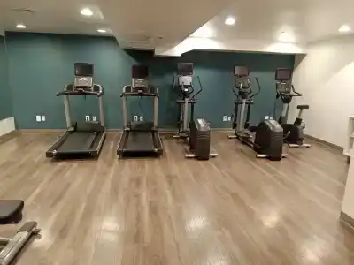 Holiday Inn Express Maspeth, An Ihg - 49
