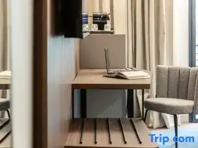 Best Western Plus hôTel De l'Arbois - 102