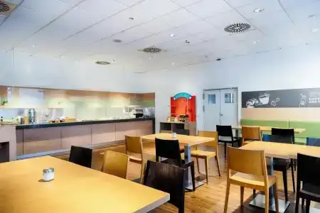 ibis Bonn - 29