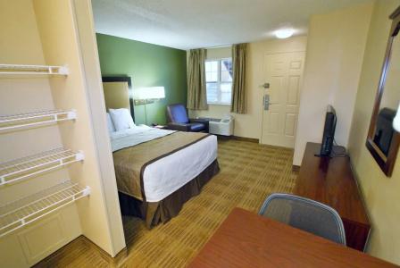 Extended Stay America Suites - - Hanes Mall Blvd - 2