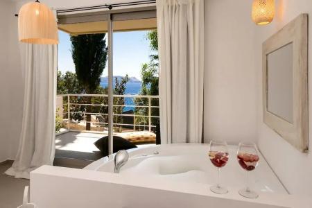 Villa Kale Suites with heated pool in winter - 114