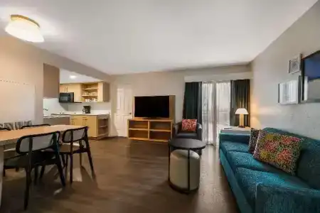 Sonesta ES Suites Orlando International Drive - 62