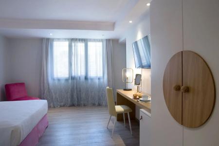 Alley Boutique and Spa - 92