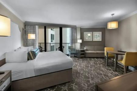 Breakers Resort - 213